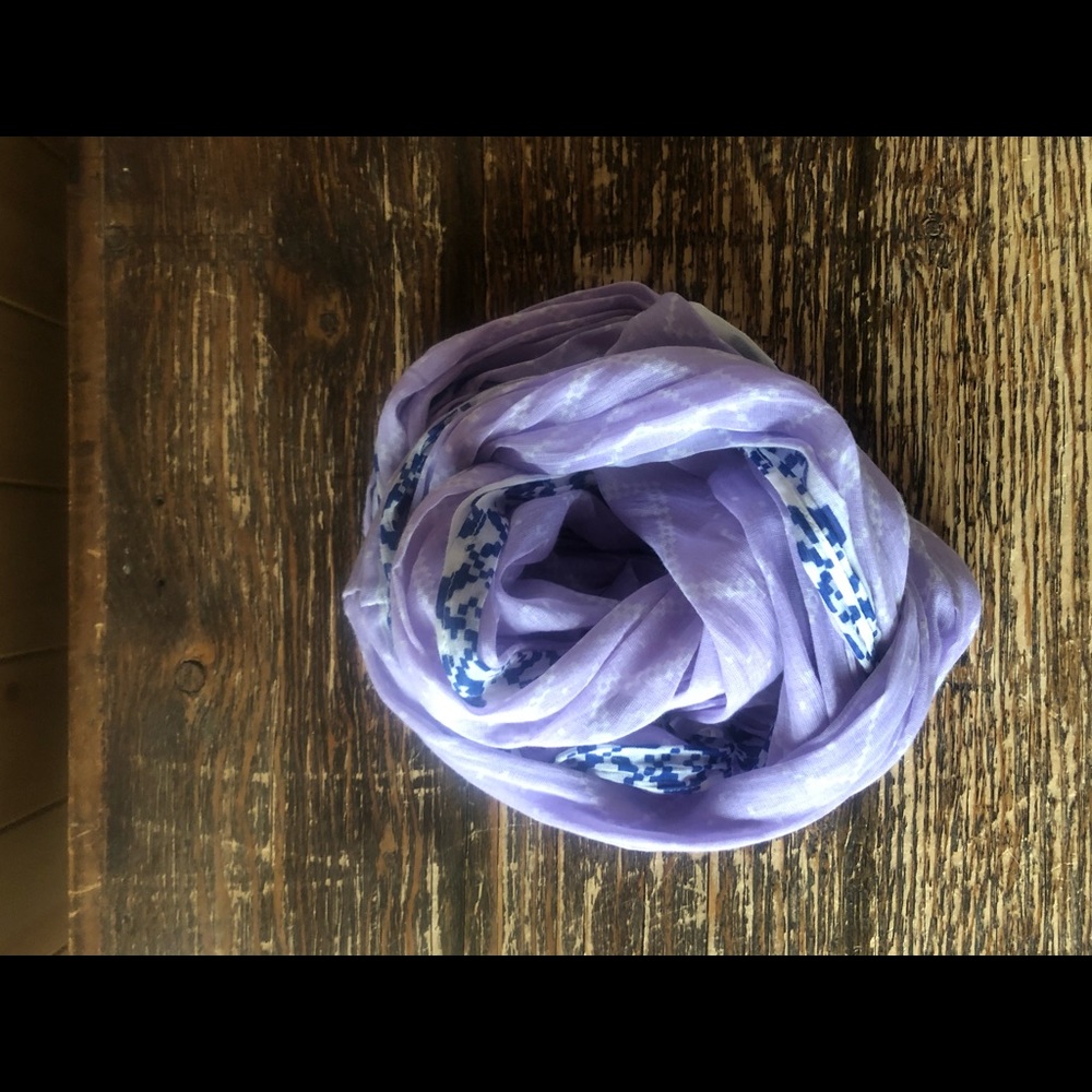 Infinity scarf